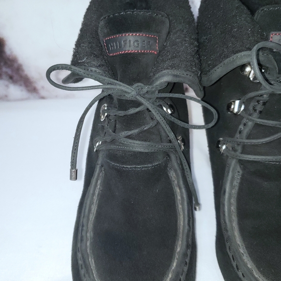 Tommy Hilfiger Zaria black suede wedge boot sz 7.5 - Picture 4 of 11